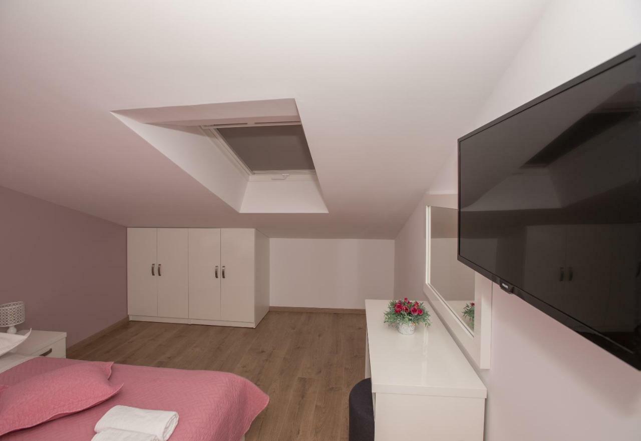 Apartmani Vujcic Makarska Kültér fotó