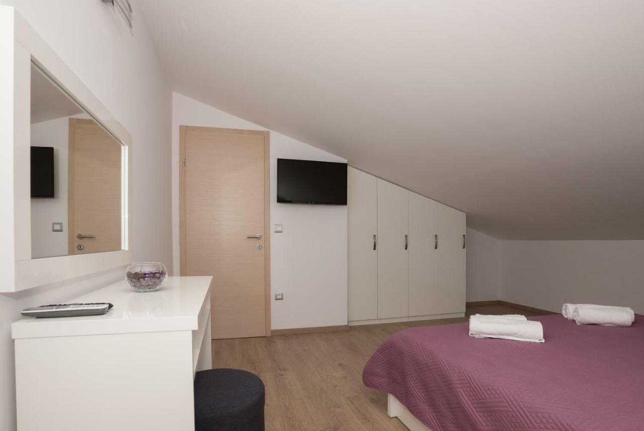 Apartmani Vujcic Makarska Kültér fotó
